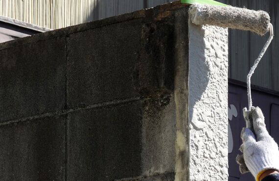 大阪に拠点を持つ外壁塗装の業者なら様々な防水工事にも対応できます